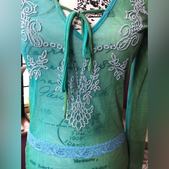 NWOT Sheer Turquoises/Aquamarine Long Sleeve Top with Beaded Accents - Picture 8 of 8